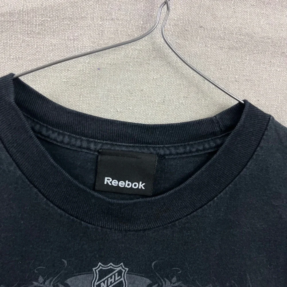 Reebok‎ T-Shirt Youth M Black 2009 Stanley Cup Champions Pittsburgh Penguins NHL